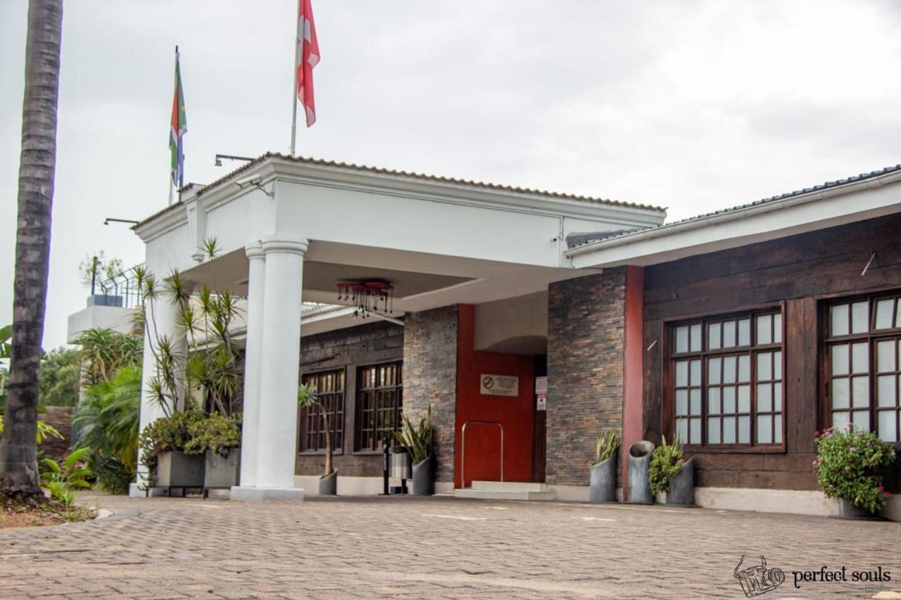 Cajori Hotel 팔라보르와 외부 사진