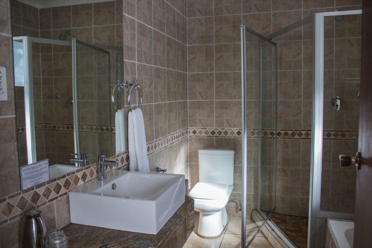Cajori Hotel 팔라보르와 외부 사진