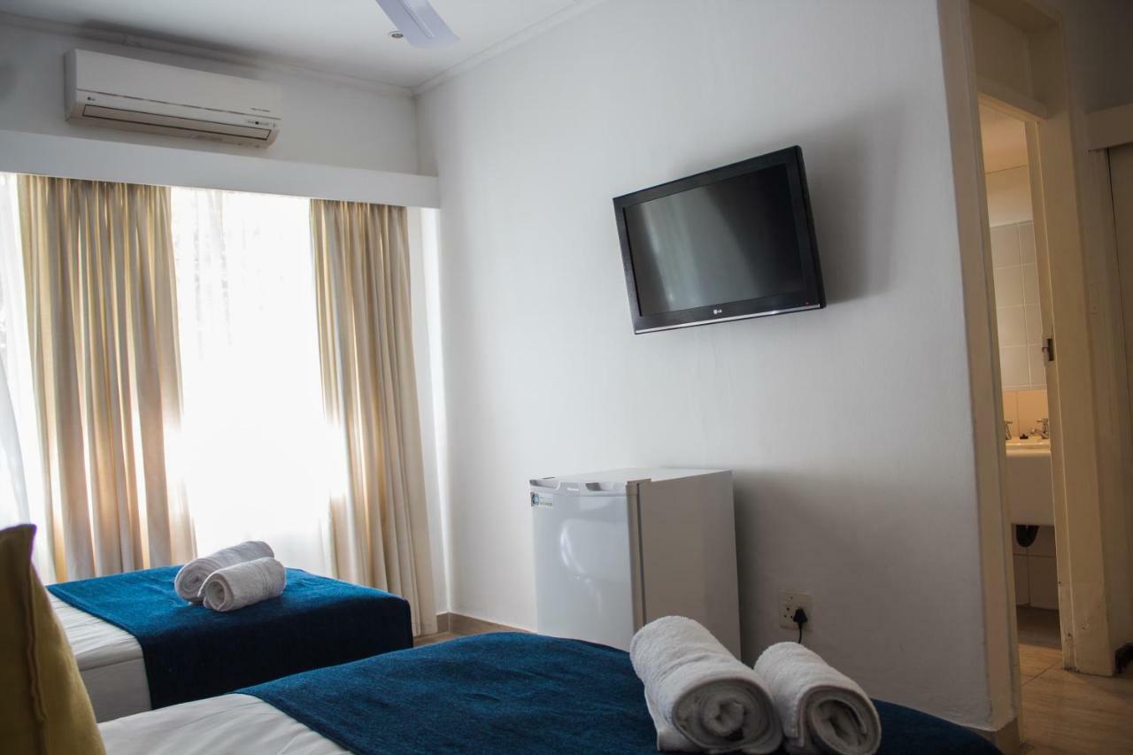Cajori Hotel 팔라보르와 외부 사진
